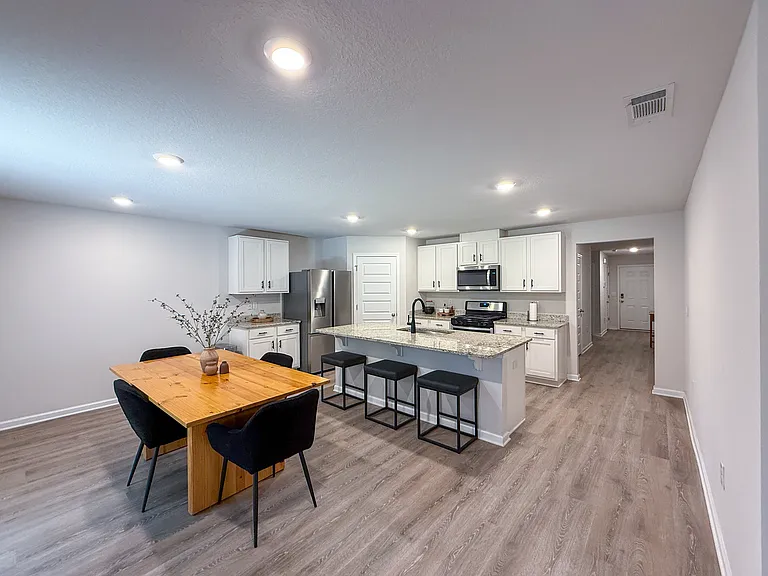 2823 Patriot Ridge Dr — Photo 2