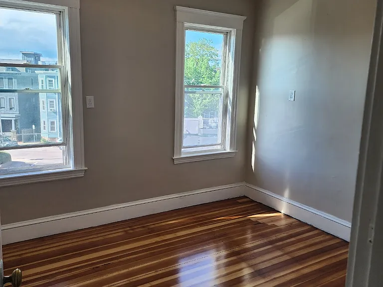 716 Columbia Rd #2 — Photo 7