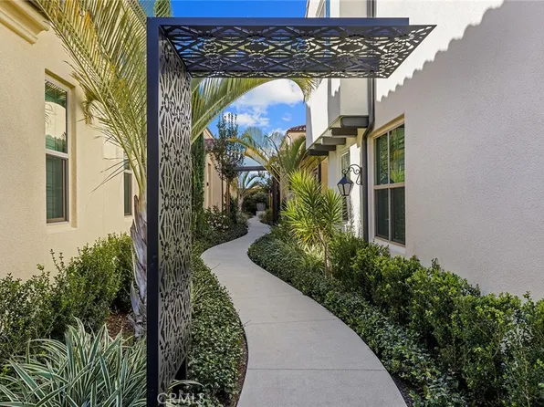 120 Falcon Rdg, Irvine, CA 92618