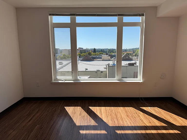 Mysa Apartments — Photo 42