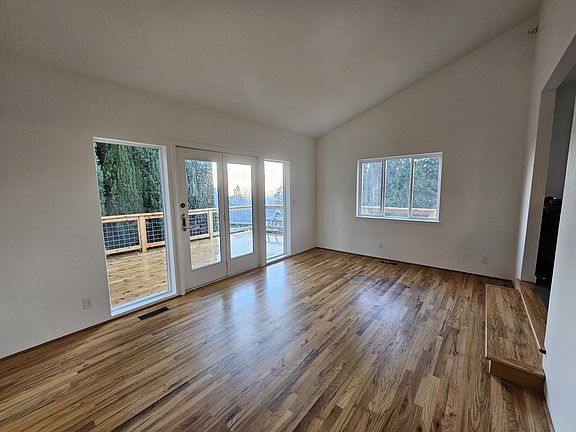 2nd image of 145 Manzanita St