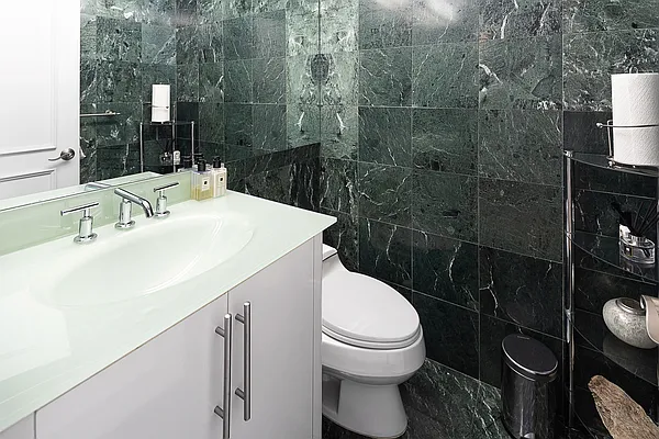 Rented by Barlavi Inc. | media 8