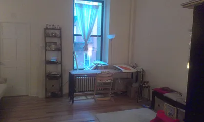 Rented by Manhattan Property Group