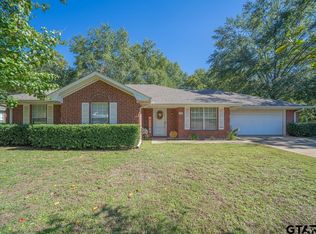 608 N Epperson St, Hughes Springs, TX 75656