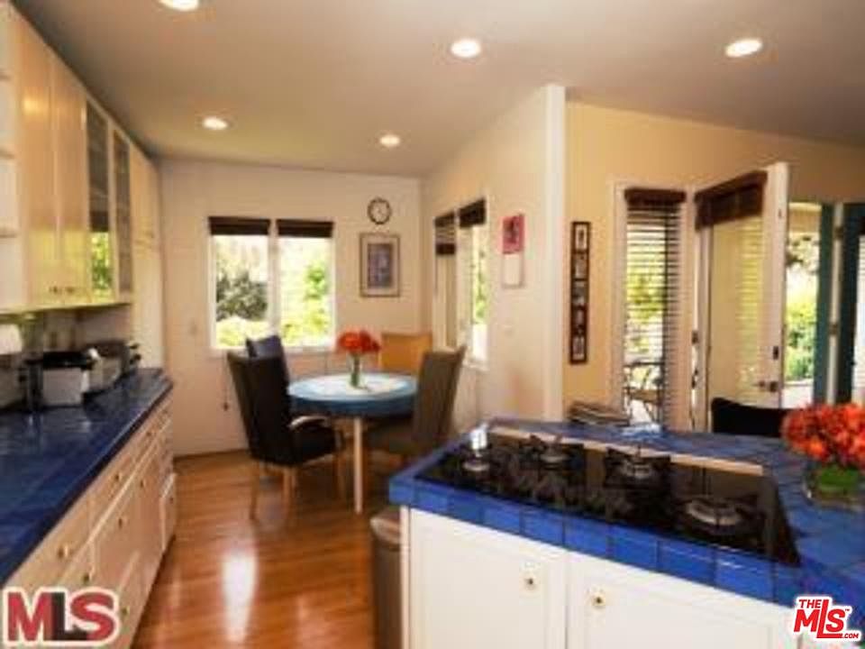 1st image of 3113 Greenfield Ave