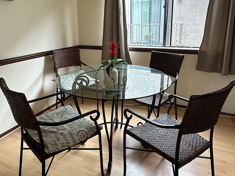 5400 Simpson Ave #4 — Photo 9