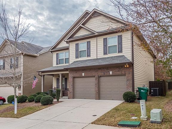 3rd image of 306 Montgomery Way