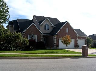 736 Westbrook Rd, Kaysville, UT 84037