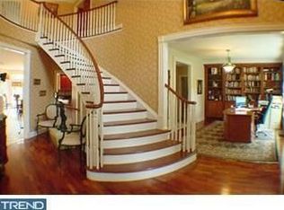 712 New Albany Rd, Moorestown, NJ 08057