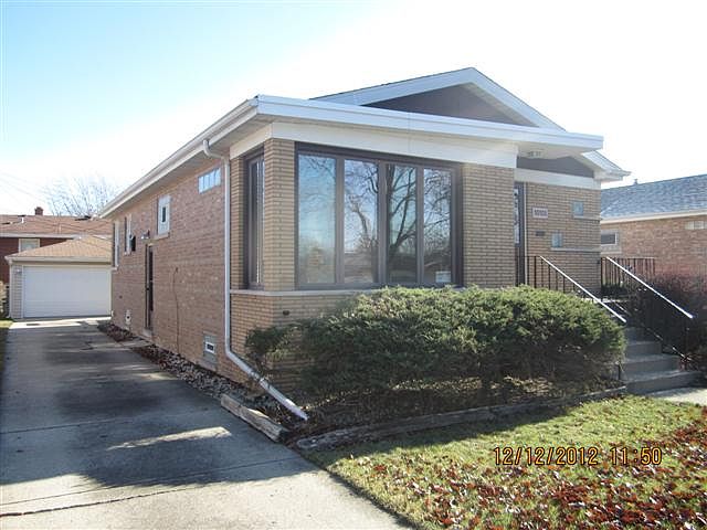 2nd image of 10105 Elm Circle Dr