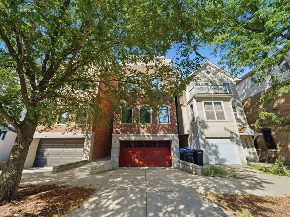 952 N Racine Ave, Chicago, IL 60642