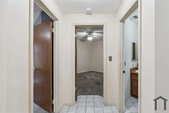 1544 Franklin Cir — Photo 14