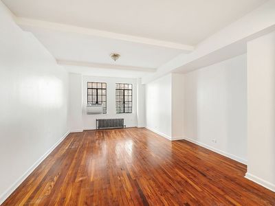 320 E 42nd St APT 406, New York, NY, 10017