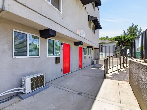 1121 Daisy Avenue