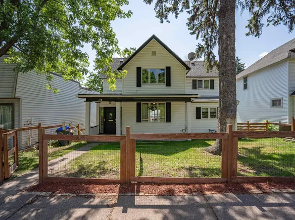 114 W 5th St, Duluth, MN 55806
