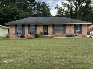 1399 Hatch Cover Cir, Jonesboro, GA 30238