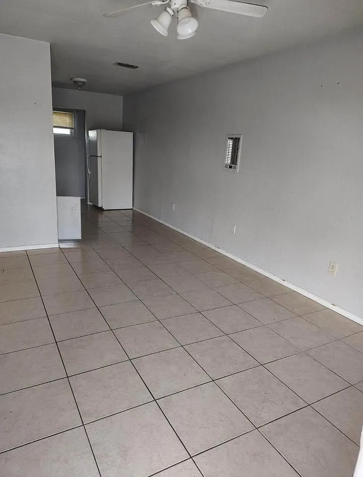 2 bed, 800 sqft, $865 — Photo 4