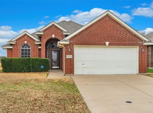 11816 Anna Grace Dr, Fort Worth, TX 76115