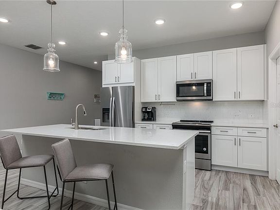 4th image of 6406 Sanctuary Creek Ln