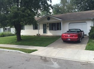 1326 E Van Trees St, Washington, IN 47501