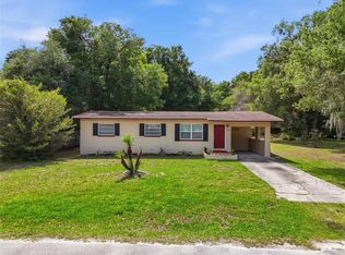 516 Land O Lakes Ct, Deland, FL 32724