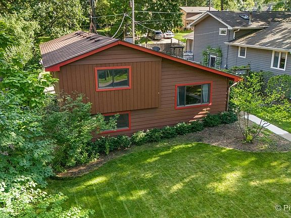 5th image of 21246 W Crescent Dr
