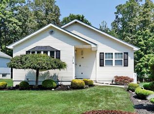 19 Pleasant Ave, Middletown, NY 10940