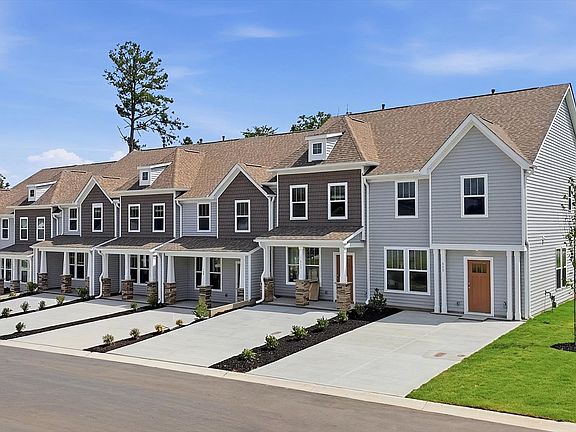 Memorable first impression with elegant exterior design and exceptional materials of the Churchill D