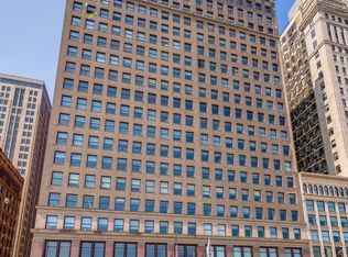 330 S Michigan Ave APT 1611, Chicago, IL 60604