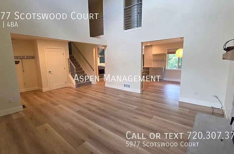 5977 Scotswood Ct — Photo 9