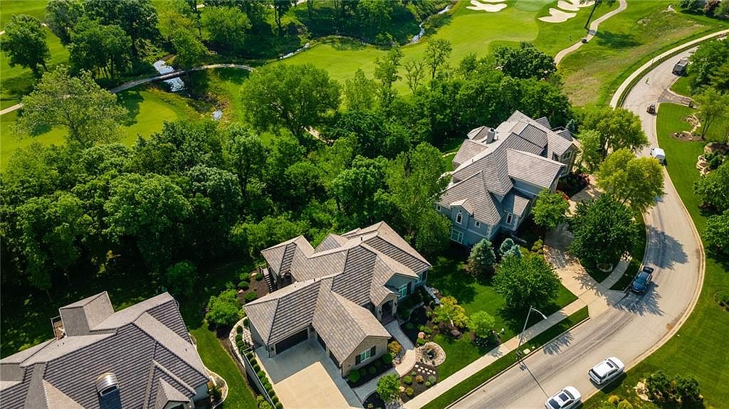 6959 N National Dr, Parkville, MO 64152 Zillow