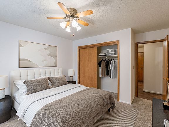 Fargo, ND Betty Ann Apartments | Bedroom