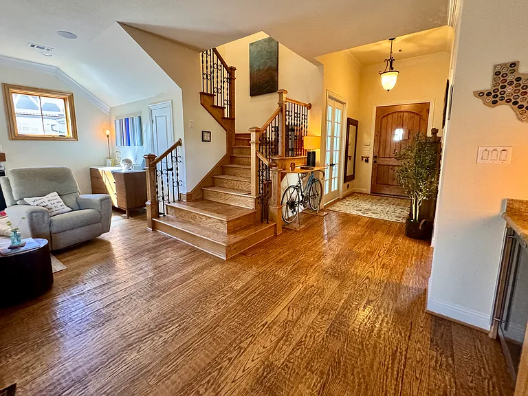 5820 Palo Pinto Ave — Photo 4