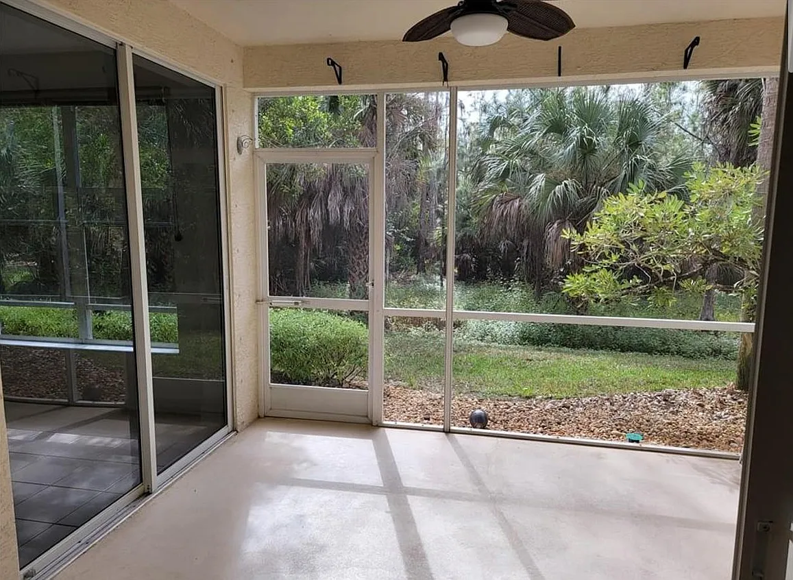3 bed, 2.0 bath, 1438 sqft, $2,300 — Photo 2