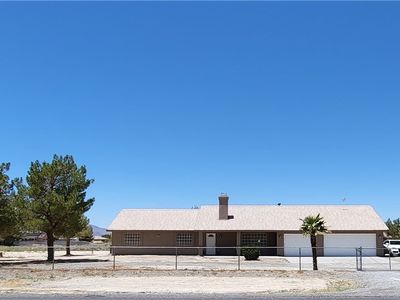 3300 Unicorn Ave, Pahrump, NV, 89048