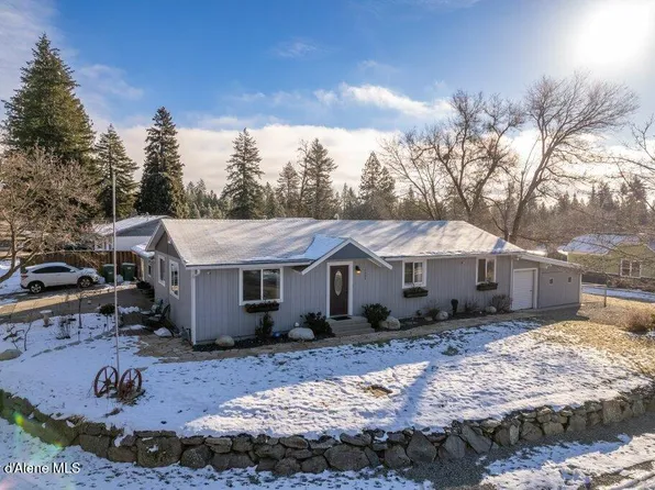 15880 N Kootenai St, Rathdrum, ID 83858
