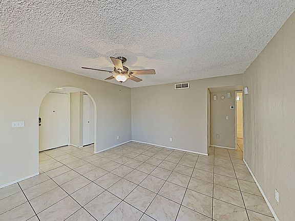 2nd image of 6332 W Palo Verde Ave