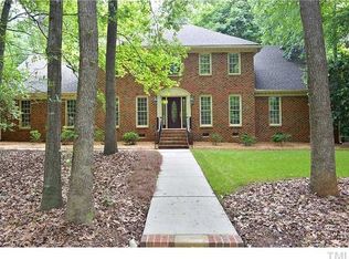 101 Silverwood Ln, Cary, NC 27518