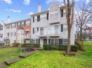 2081 Drake Ct, Mahwah, NJ 07430