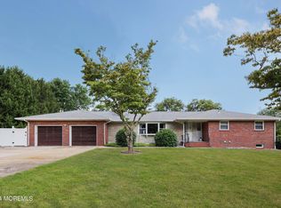 58 Telegraph Hill Rd, Holmdel, NJ 07733