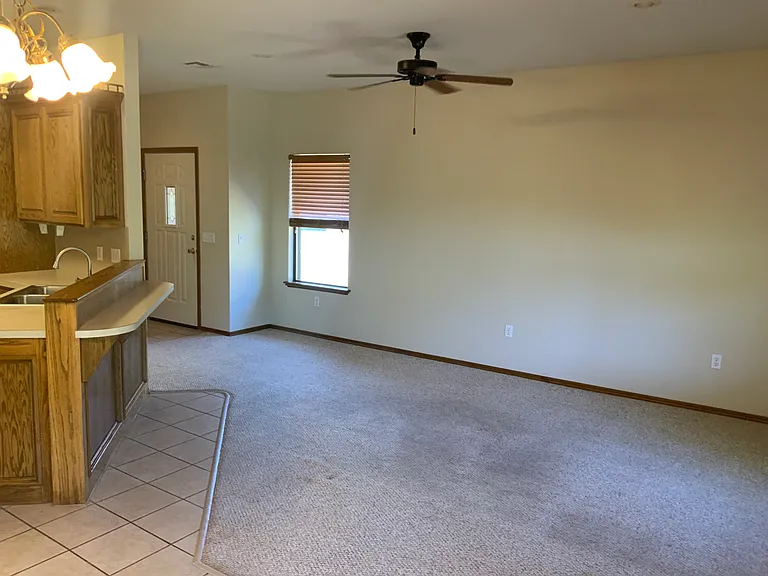 5227 N Husband St — Photo 10
