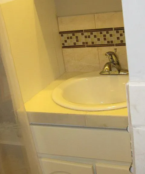4708 Roland Ave #5 — Photo 9