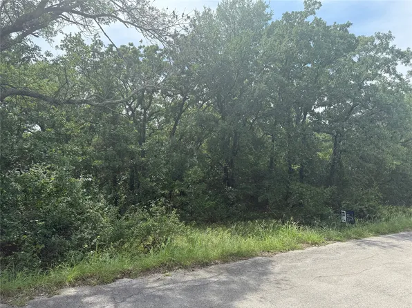 103 Timber Trl #6, Bridgeport, TX 76426