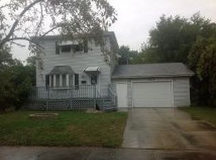 422 N Dwiggins St, Griffith, IN 46319