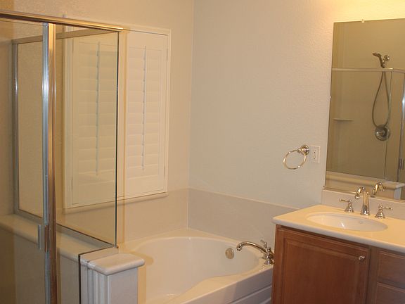 5th image of 896 Alta Mar Ter
