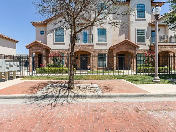 2106 Main St #9, Lubbock, TX 79401