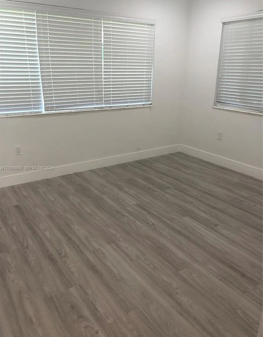 11053 SW 79th Ave — Photo 4