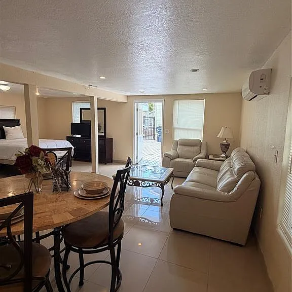 1212 E Columbus Dr #DOWN — Photo 14