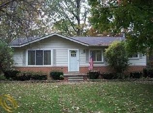 157 N Sybald St, Westland, MI 48185