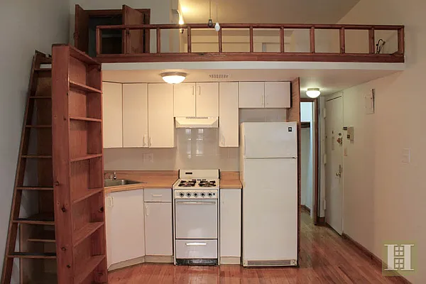 Rented by Halstead Real Estate | media 12